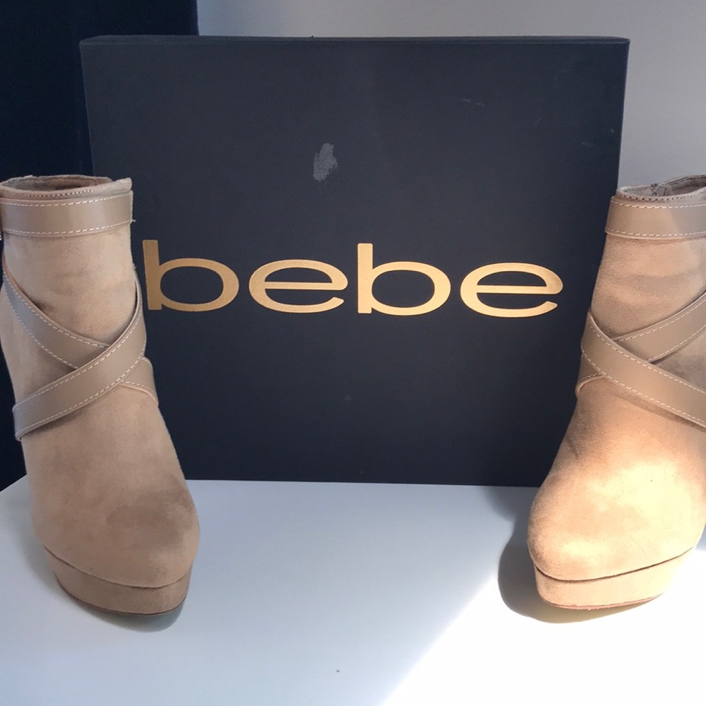 Ankle boots